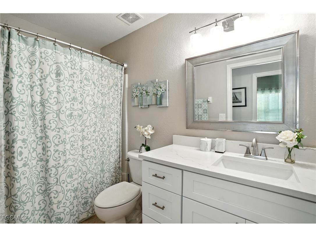 9740 Gladiolus Bulb Loop Fort Myers FL 33908 2025006066 image17