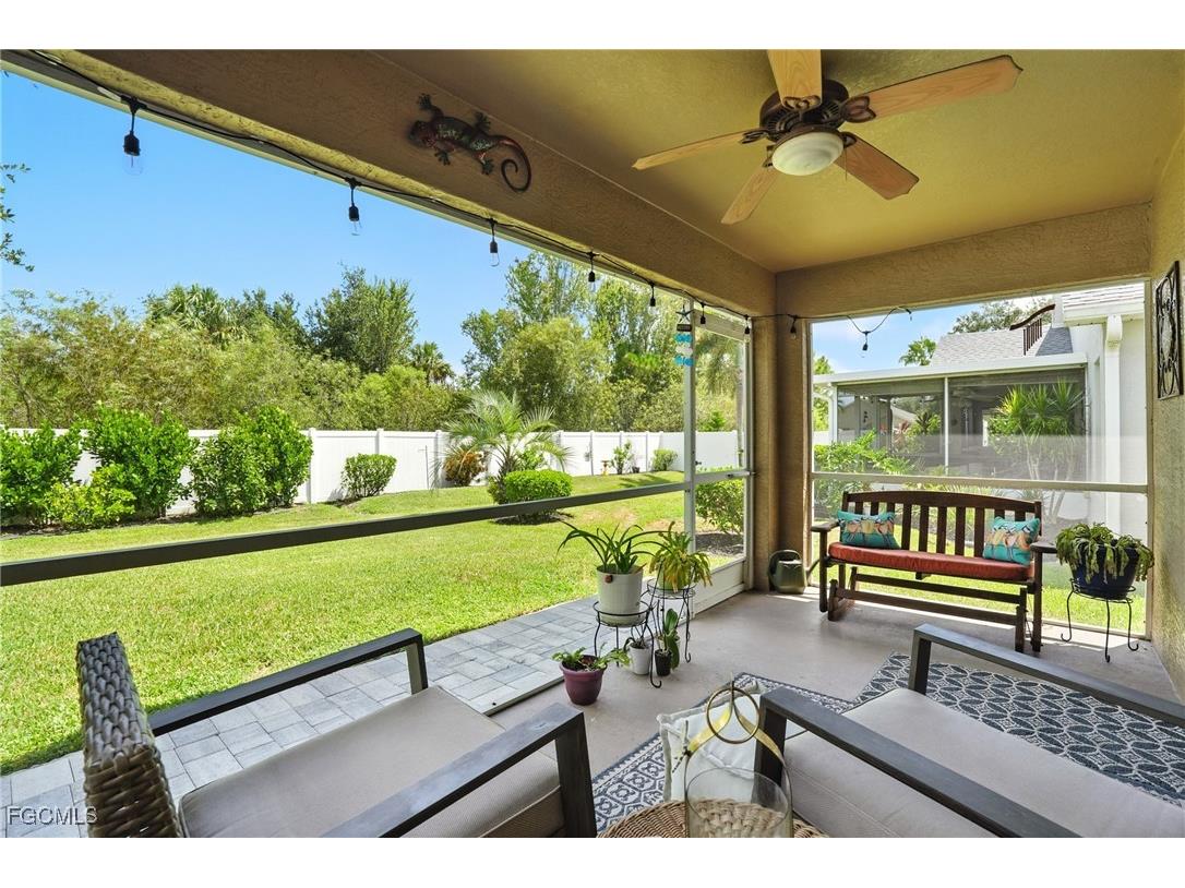 9740 Gladiolus Bulb Loop Fort Myers FL 33908 2025006066 image19