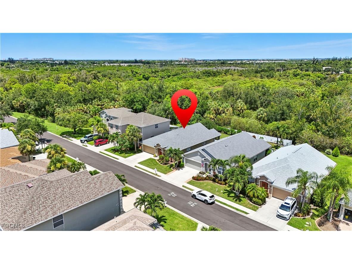 9740 Gladiolus Bulb Loop Fort Myers FL 33908 2025006066 image2