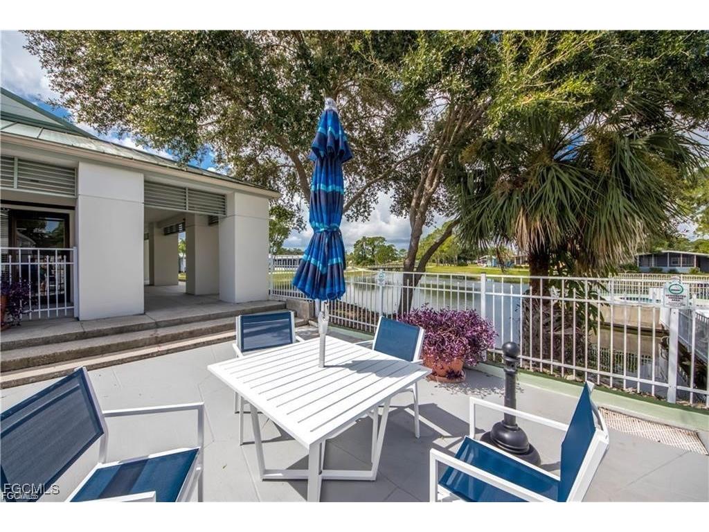 9745 Lake Fairways Boulevard North Fort Myers FL 33903 2025007151 image44