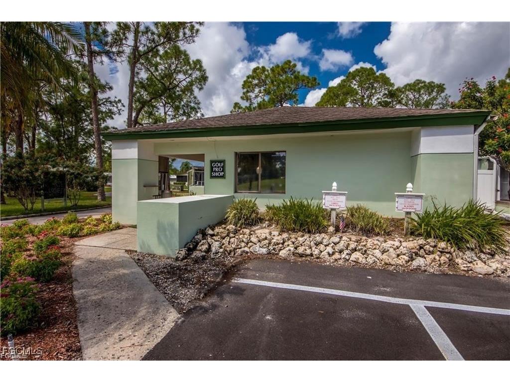 9745 Lake Fairways Boulevard North Fort Myers FL 33903 2025007151 image45