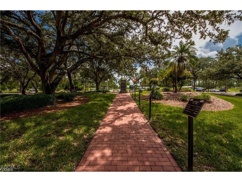 9745 Lake Fairways Boulevard North Fort Myers FL 33903 2025007151 image49