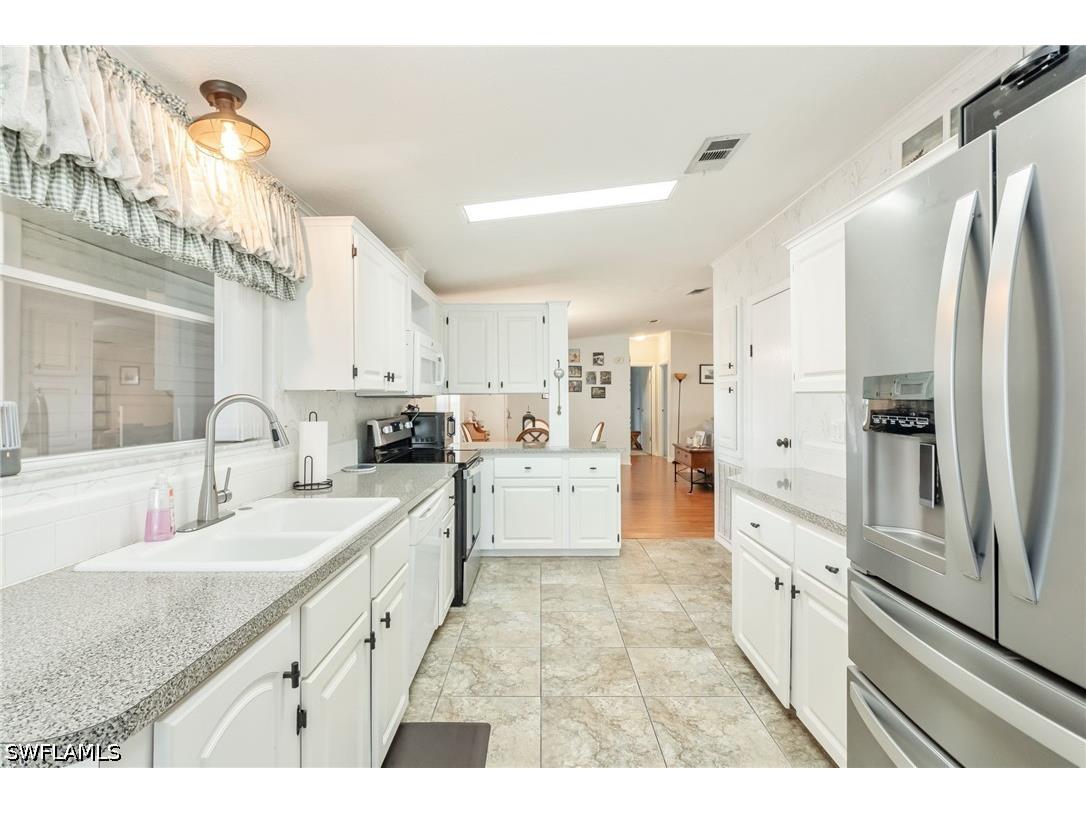 9749 Sugarberry Way Fort Myers FL 33905 226018529 image5