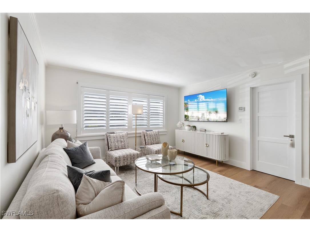 975 9th Avenue S #1 Naples FL 34102 225084632 image1