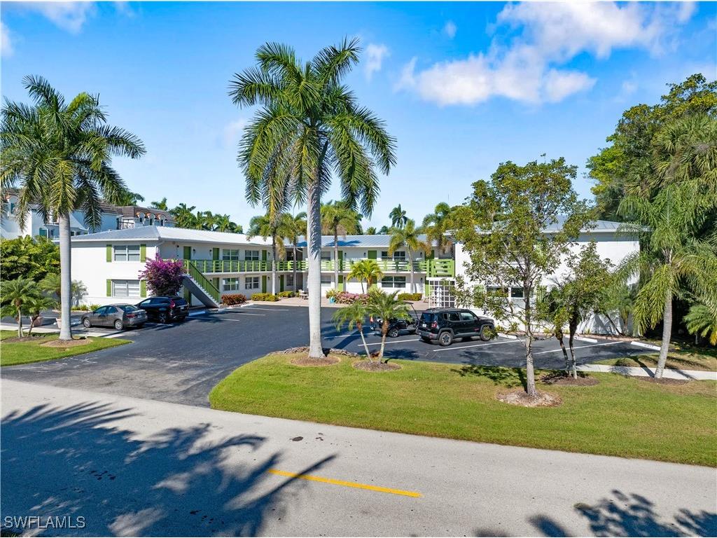 975 9th Avenue S #1 Naples FL 34102 225084632 image11