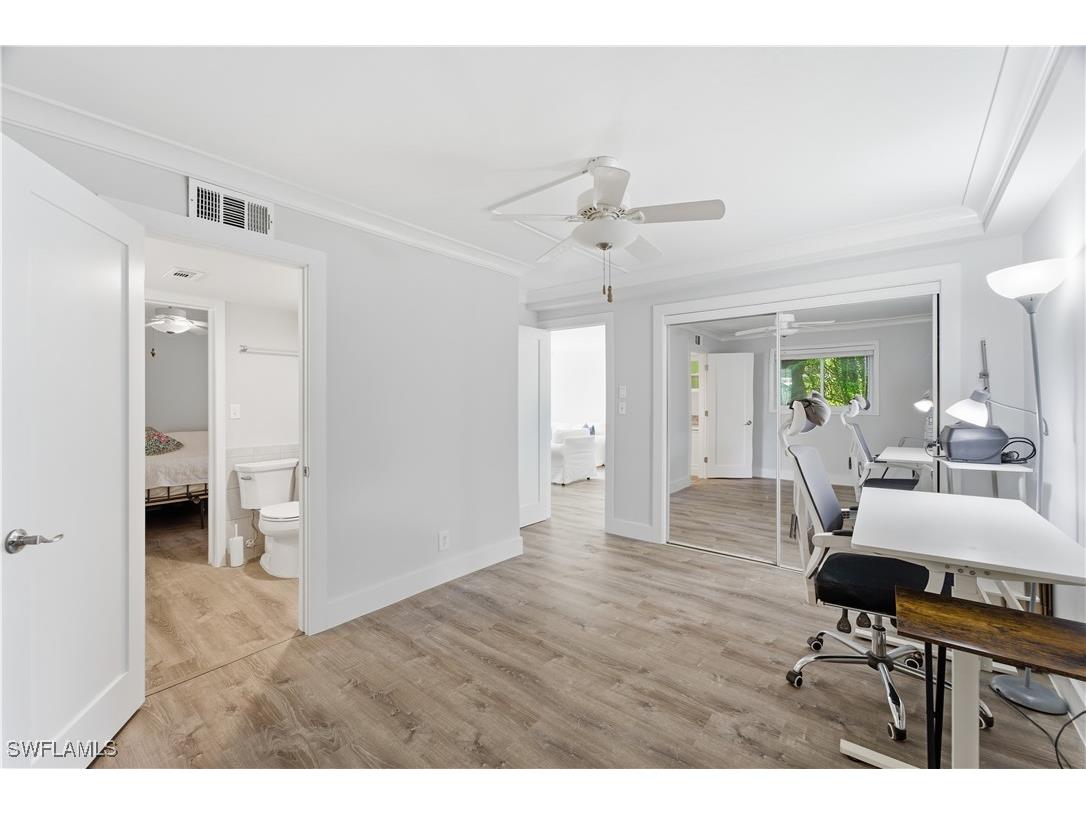 975 9th Avenue S #11 Naples FL 34102 225079992 image10