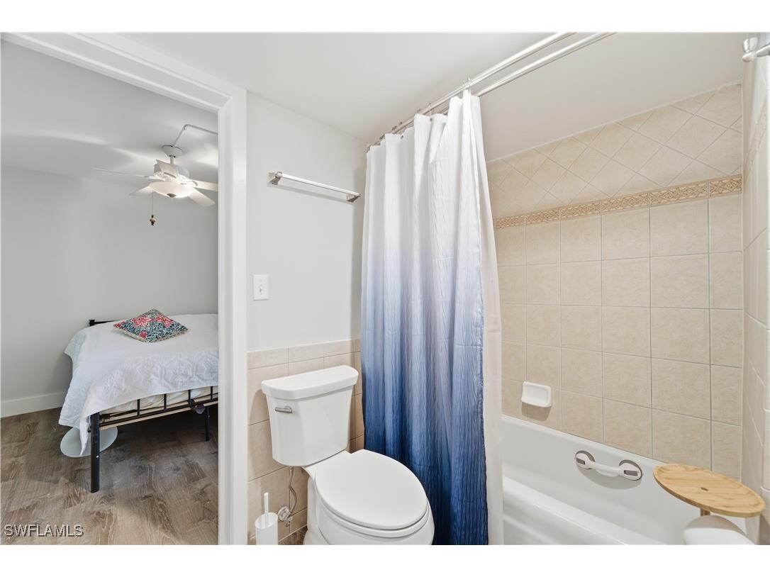 975 9th Avenue S #11 Naples FL 34102 225079992 image14