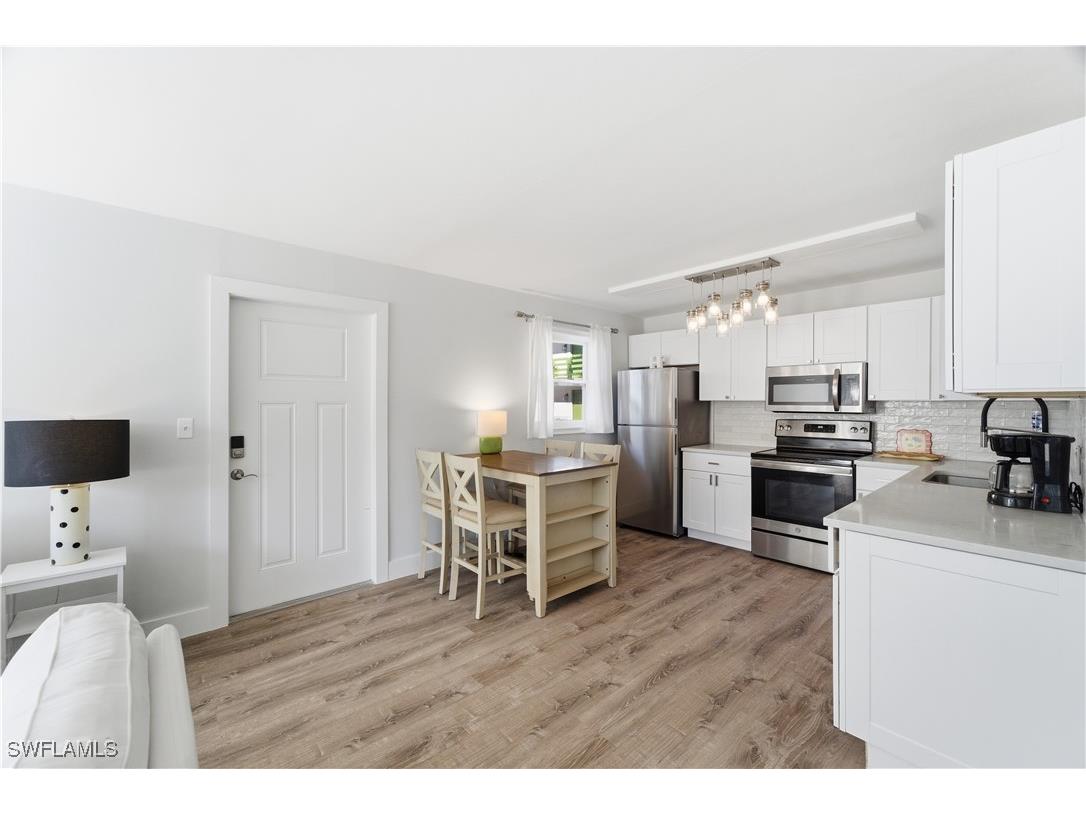 975 9th Avenue S #11 Naples FL 34102 225079992 image5