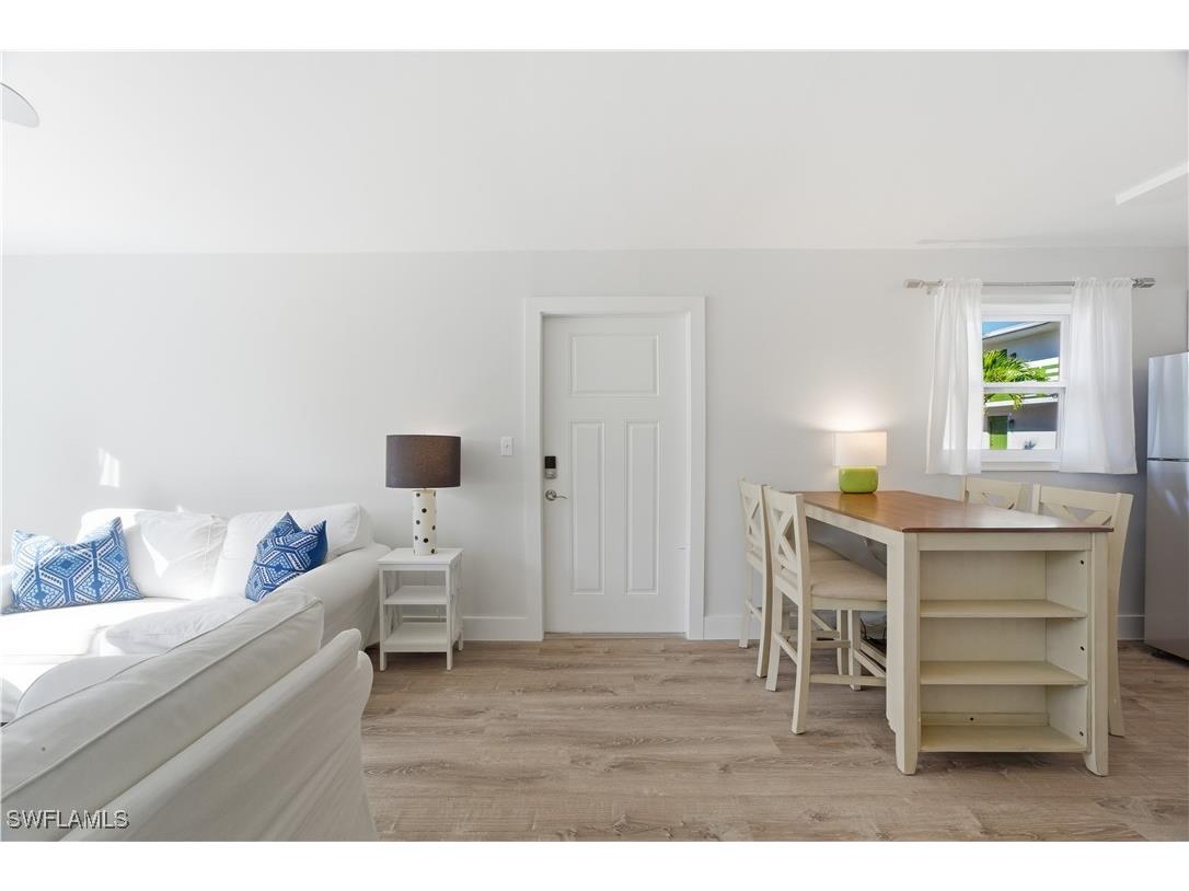 975 9th Avenue S #11 Naples FL 34102 225079992 image7