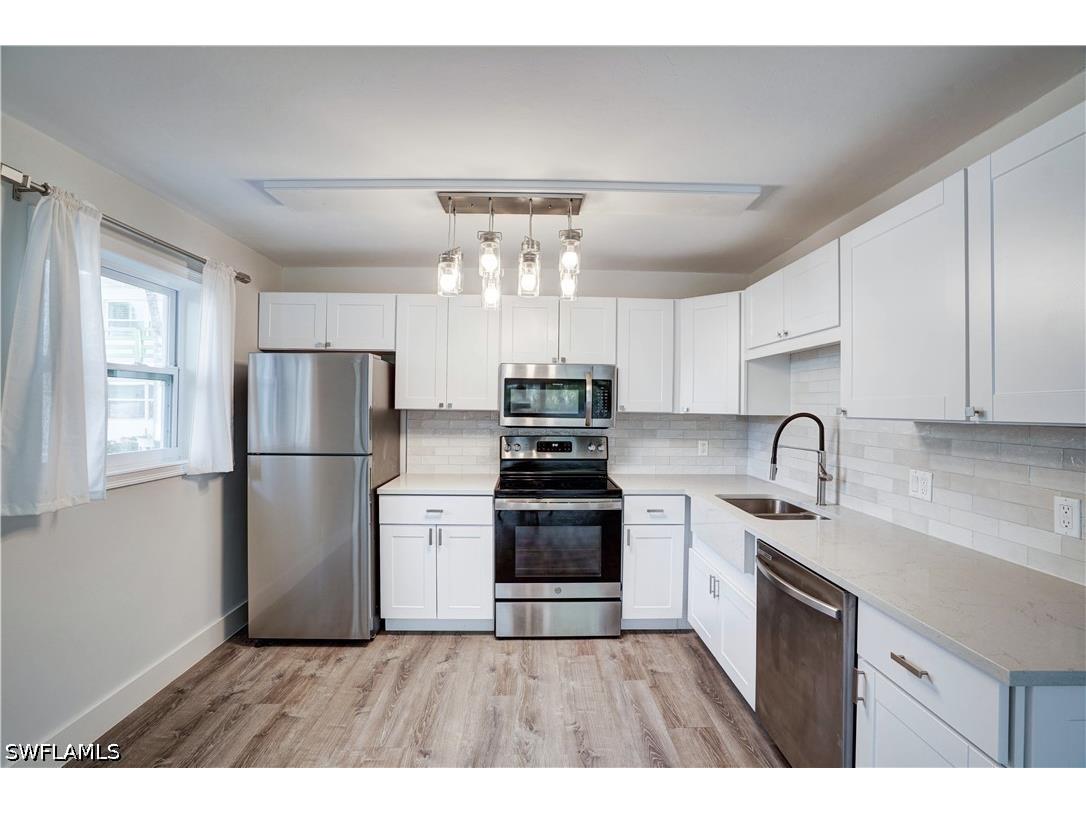 975 9th Avenue S #11 Naples FL 34102 226019202 image2