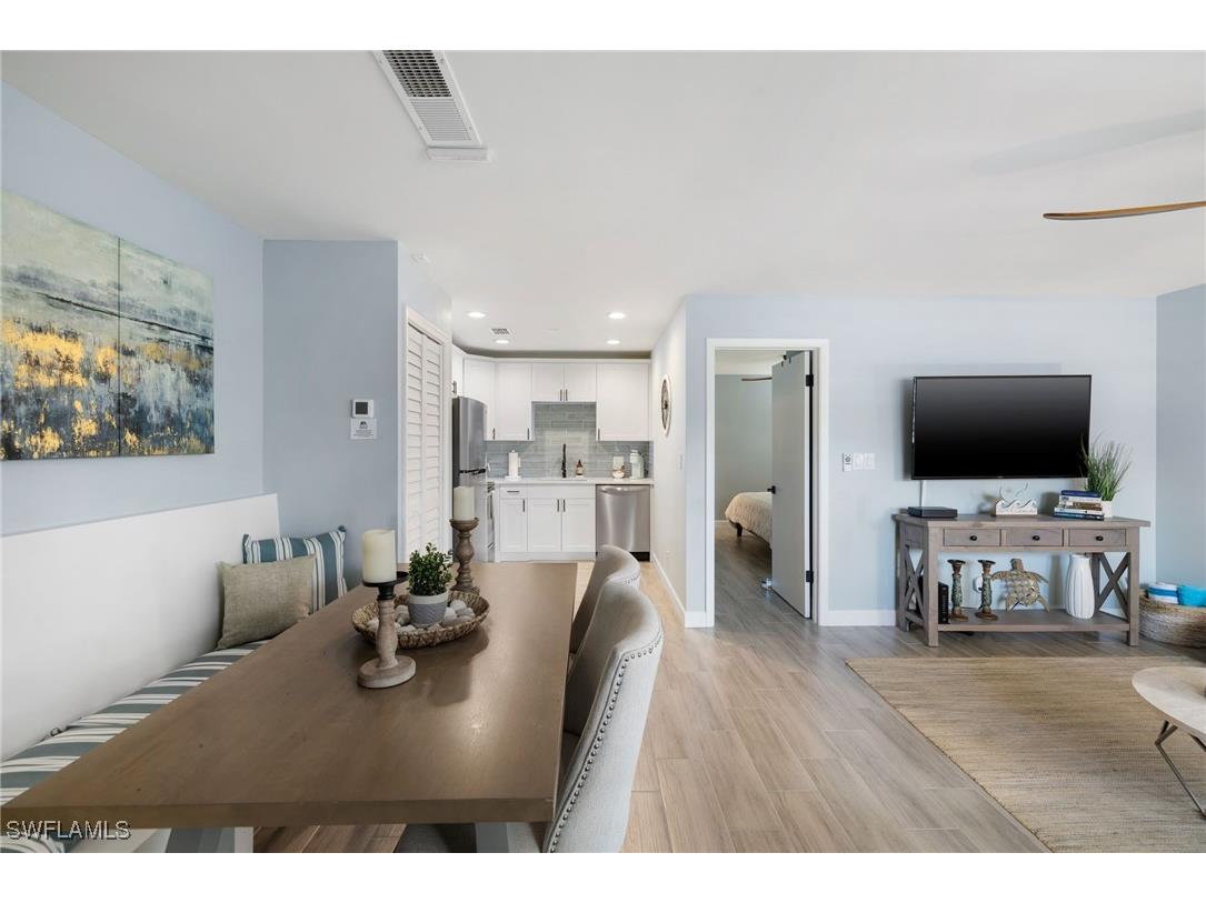 975 9th Avenue S #19 Naples FL 34102 225068770 image10