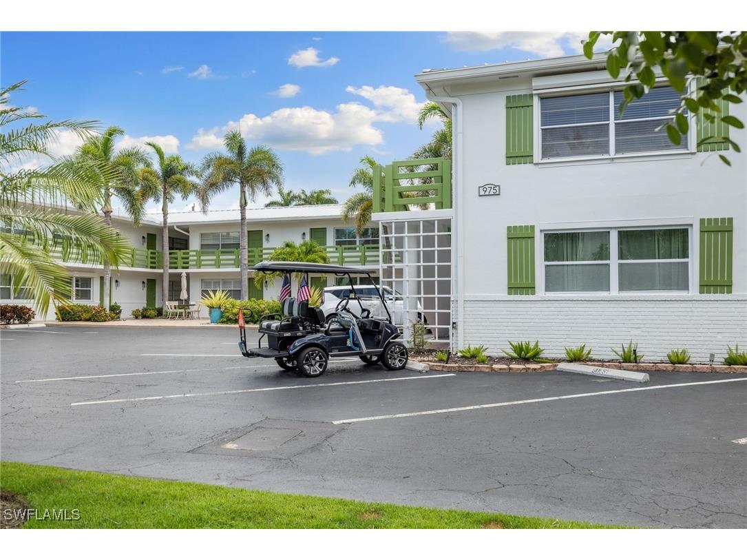 975 9th Avenue S #19 Naples FL 34102 225068770 image16