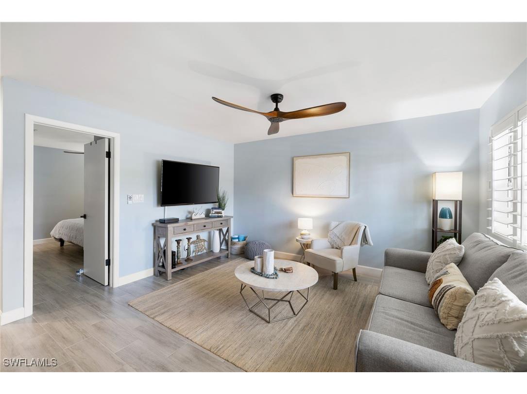 975 9th Avenue S #19 Naples FL 34102 225068770 image8