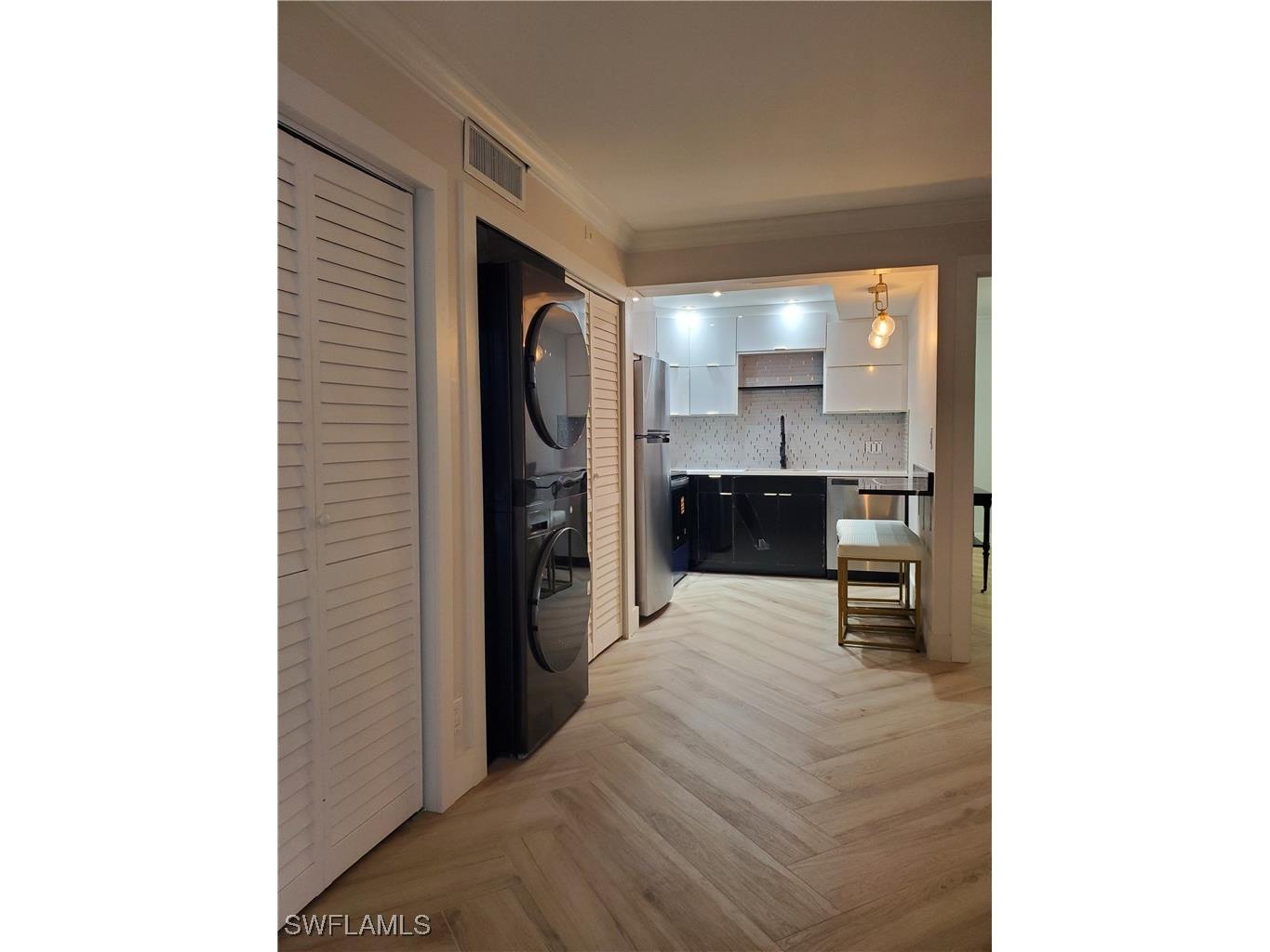 975 9th Avenue S #5 Naples FL 34102 225084378 image8