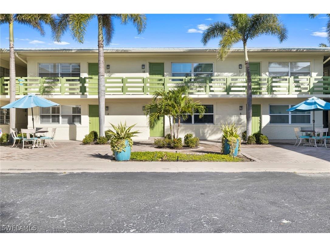 975 9th Avenue S #7 Naples FL 34102 223008330 image1