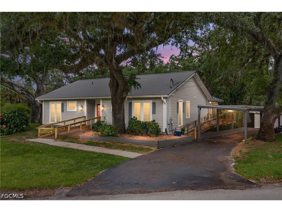 975 Caloosa Estates Drive Labelle FL 33935 2026020405 image1