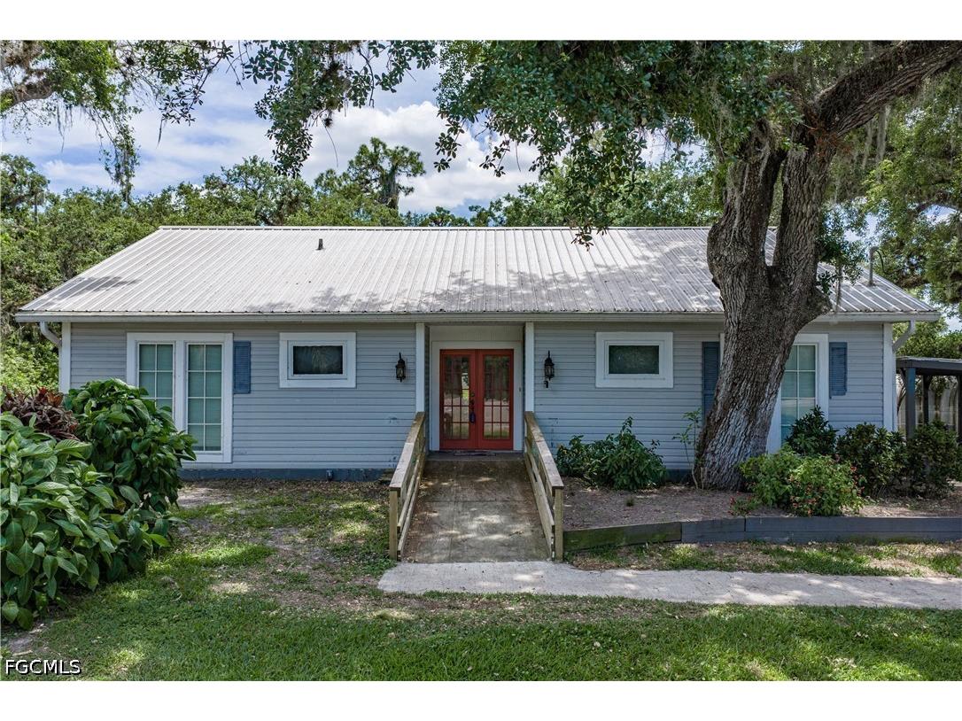 975 Caloosa Estates Drive Labelle FL 33935 2026020405 image5