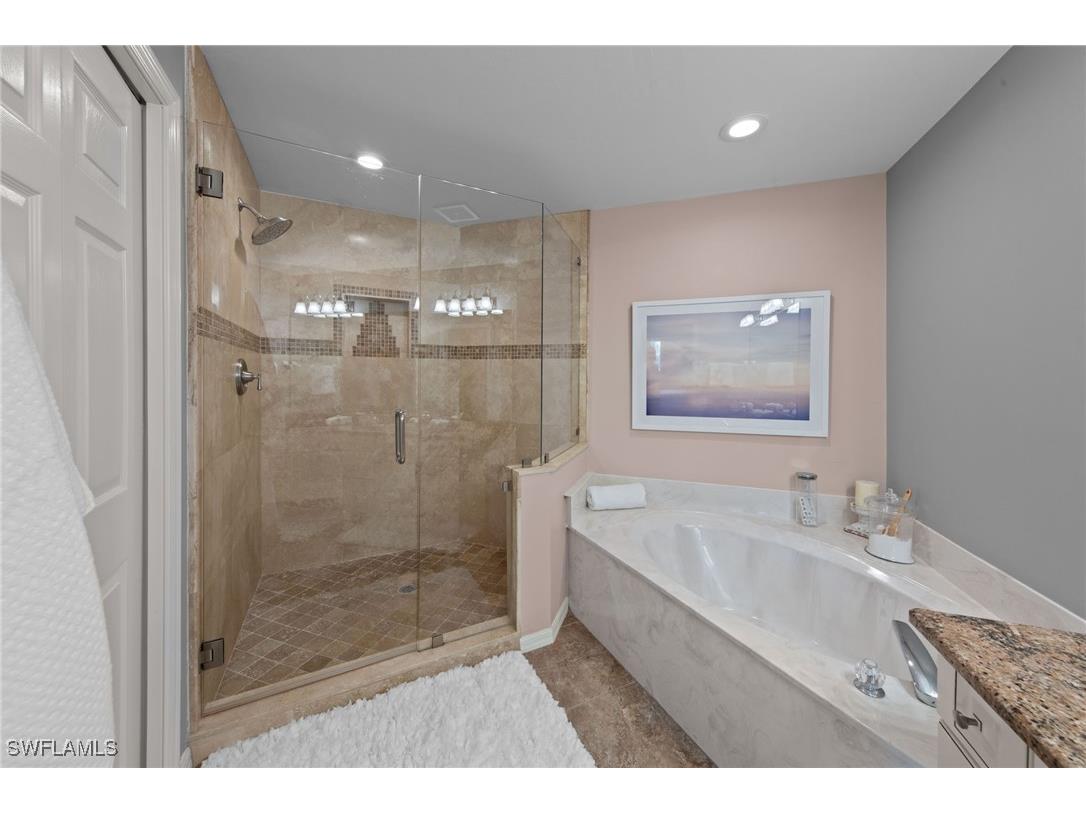 975 Eastham Way #E104 Naples FL 34104 225075173 image22