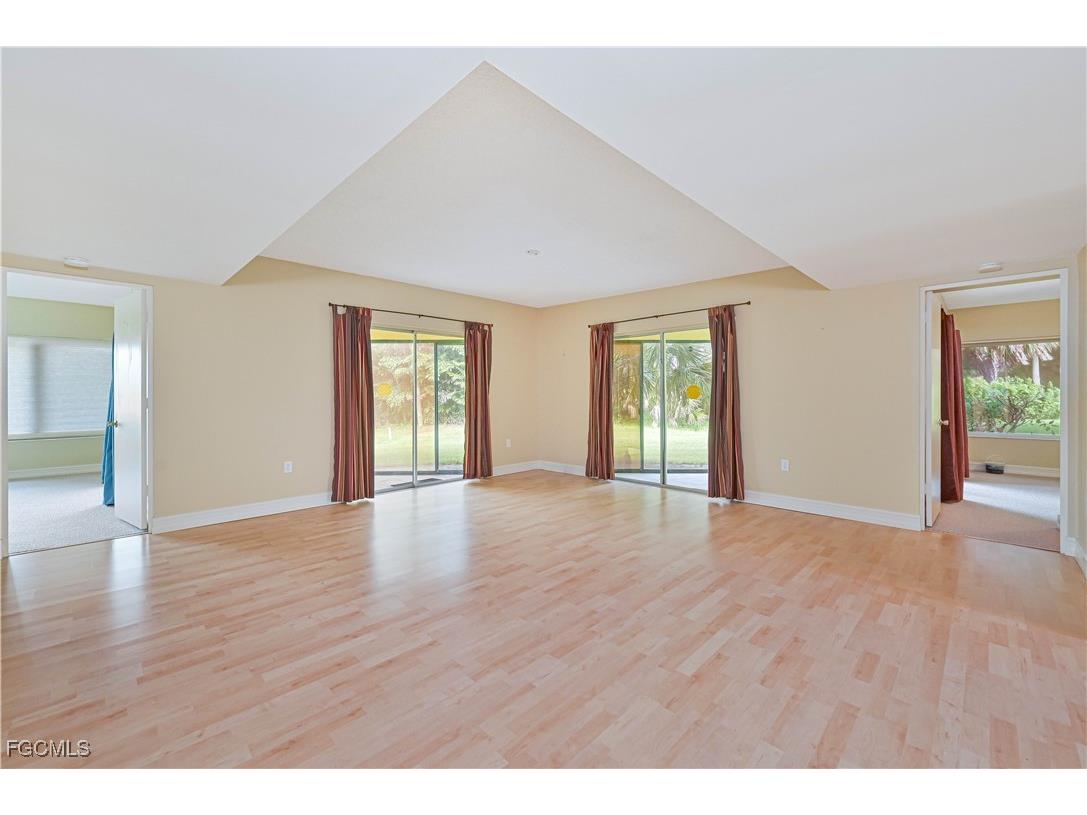 975 Palm View Drive #A101 Naples FL 34110 2025017900 image13