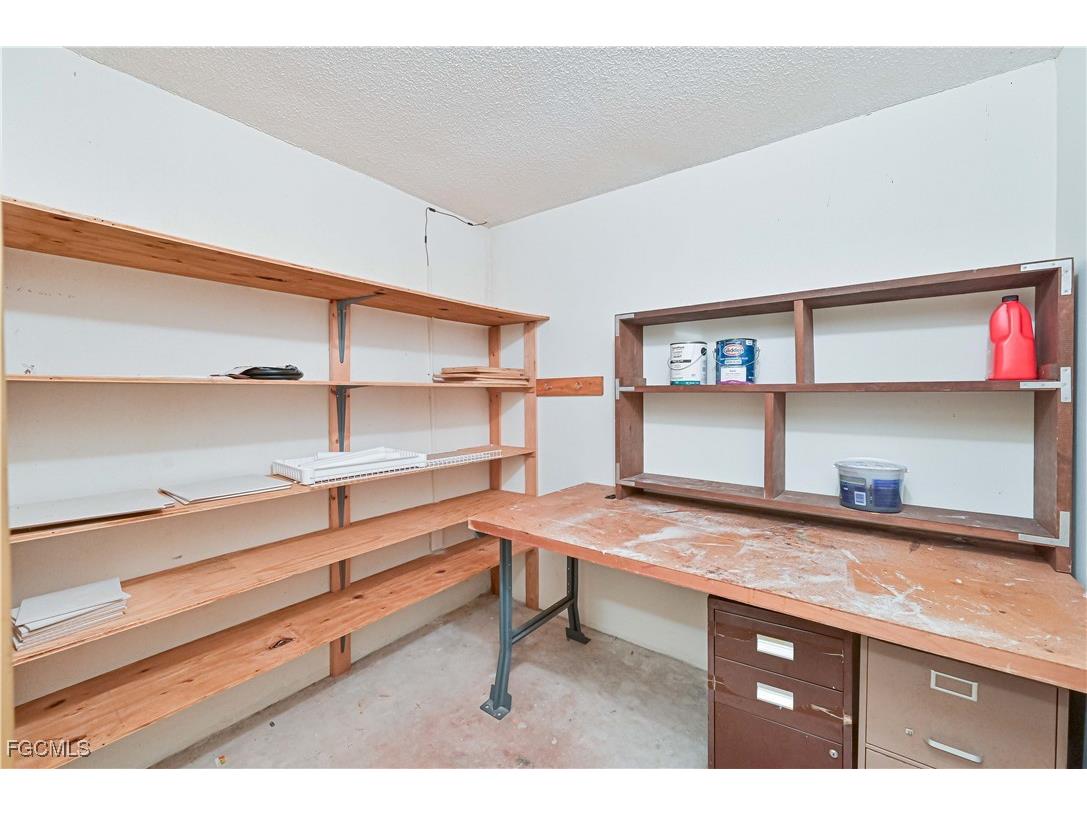 975 Palm View Drive #A101 Naples FL 34110 2025017900 image26