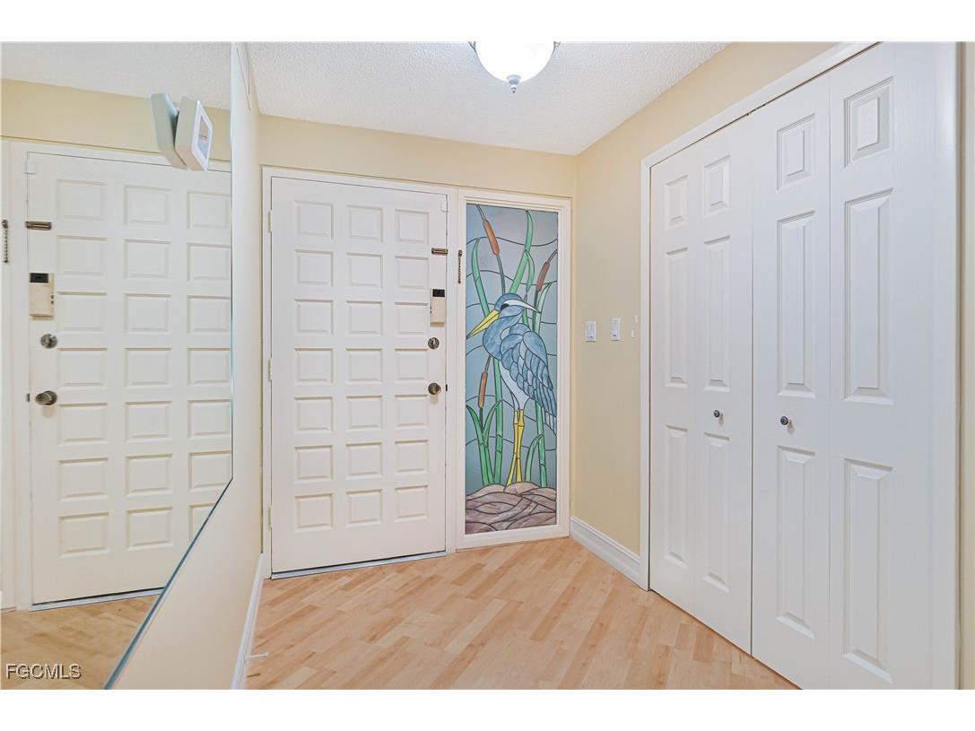 975 Palm View Drive #A101 Naples FL 34110 2025017900 image7