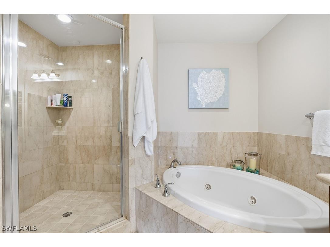 975 Sandpiper Street #A202 Naples FL 34102 226007739 image18