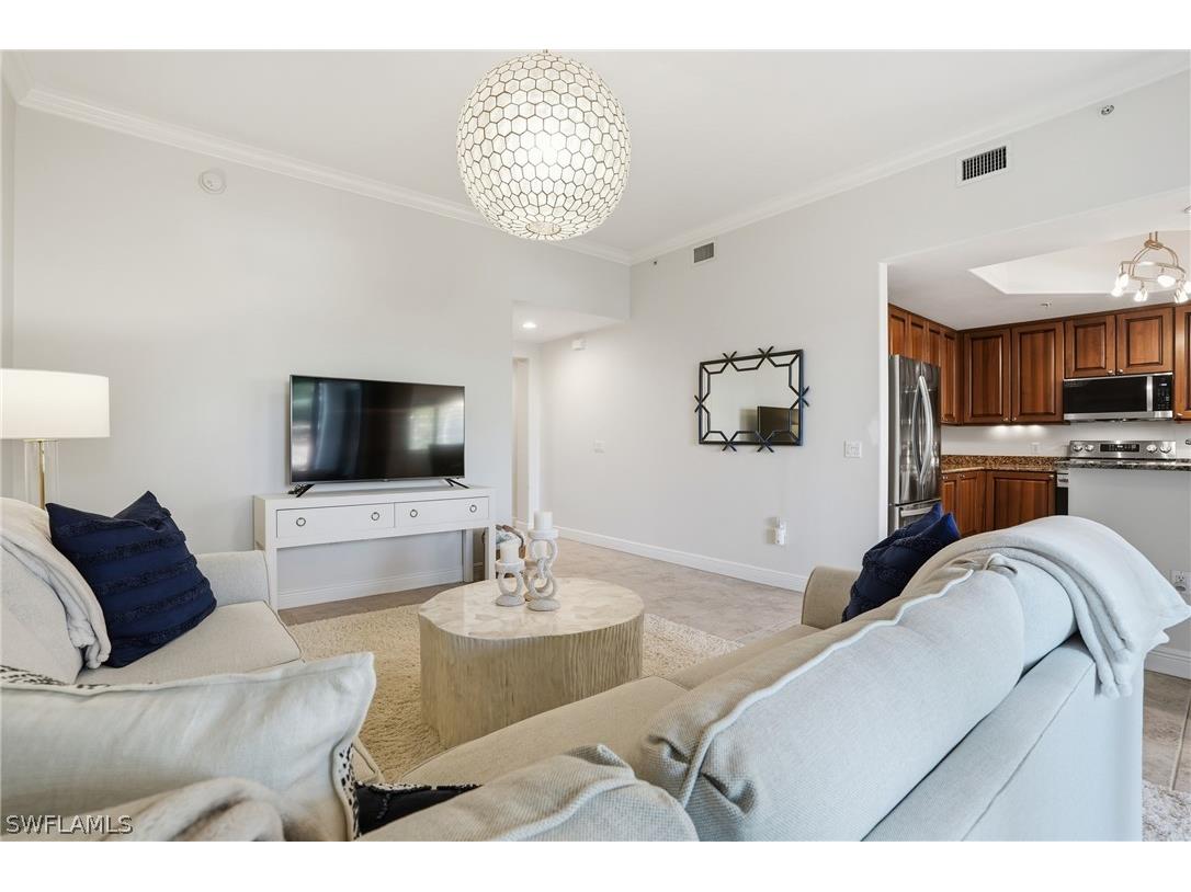 975 Sandpiper Street #A202 Naples FL 34102 226007739 image7