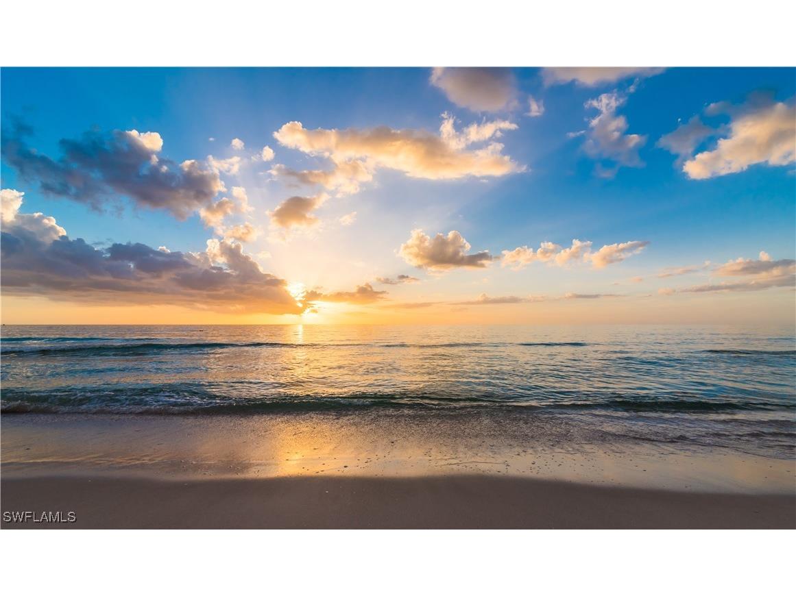 975 Tivoli Court Naples FL 34104 225046233 image38