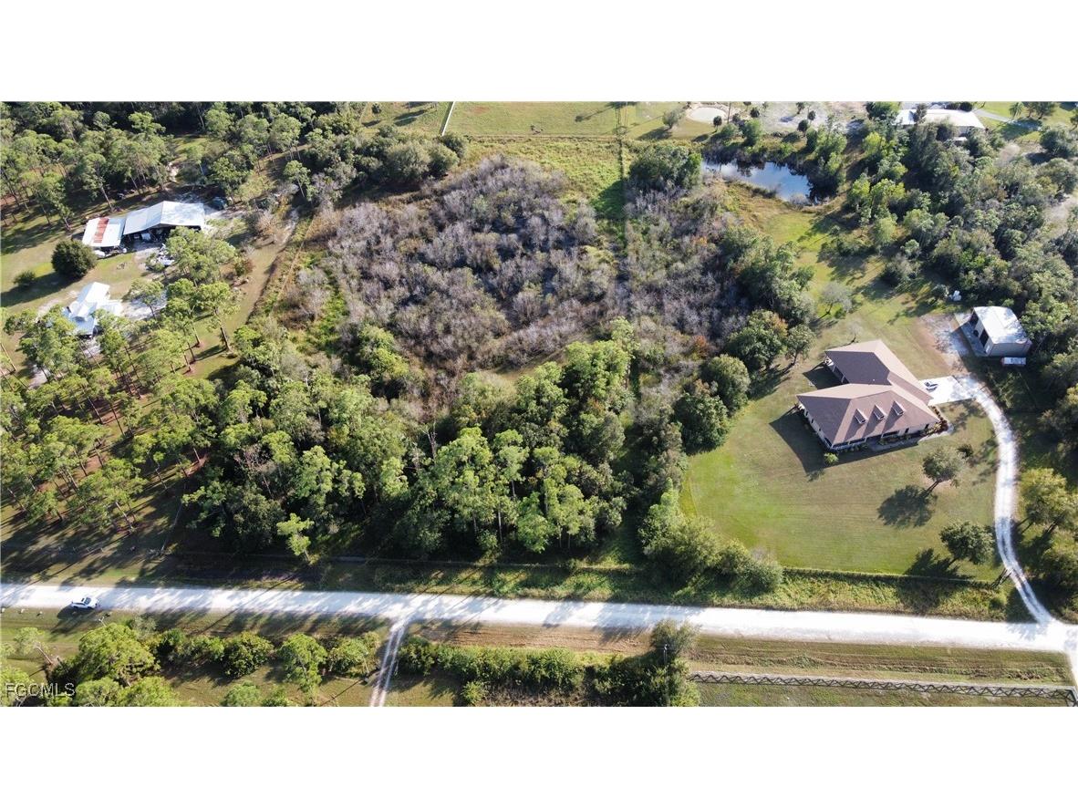 9750 Quail Hollow Road North Fort Myers FL 33917 2025021802 image1