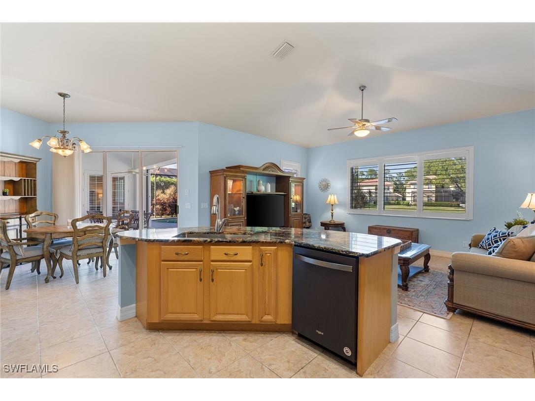 9750 Wilshire Lakes Boulevard Naples FL 34109 225080186 image20