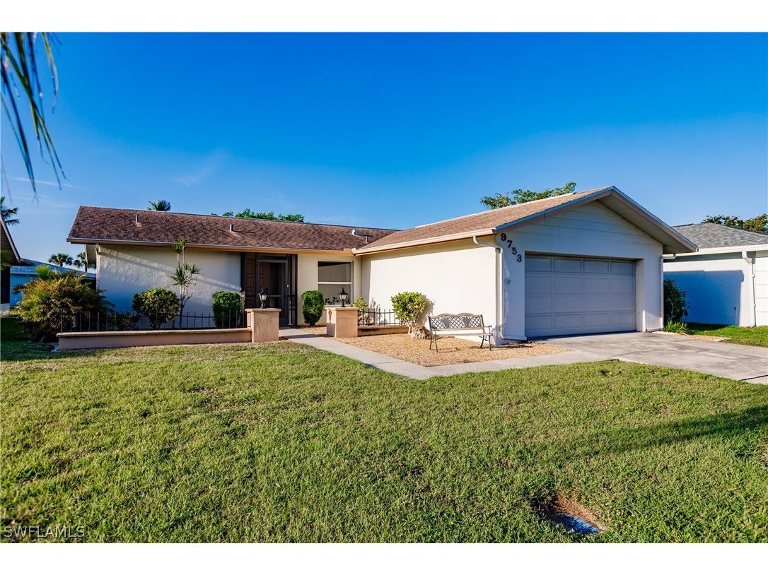 9753 Deerfoot Drive Fort Myers FL 33919 224033744 image1