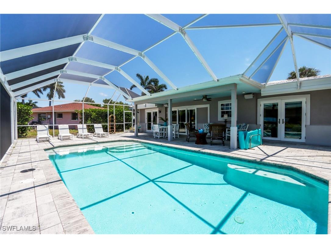 9755 Bobwhite Lane Bonita Springs FL 34135 225074327 image1