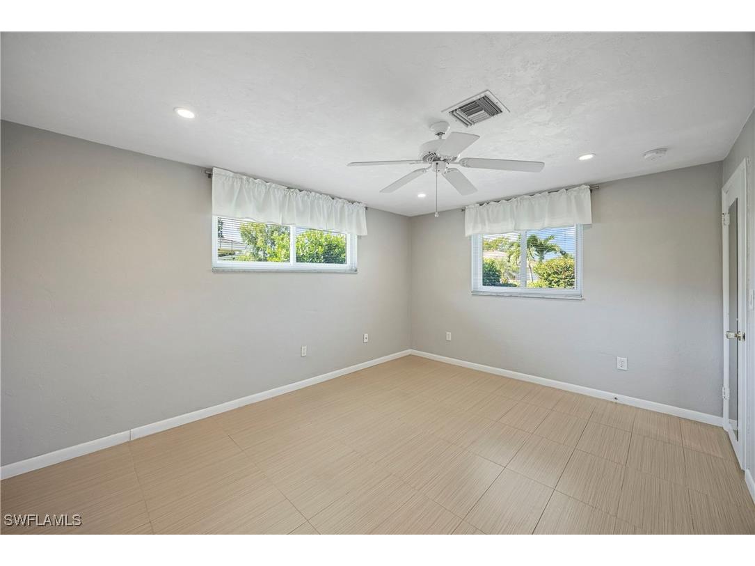 9757 Berkshire Street Naples FL 34109 225074015 image15