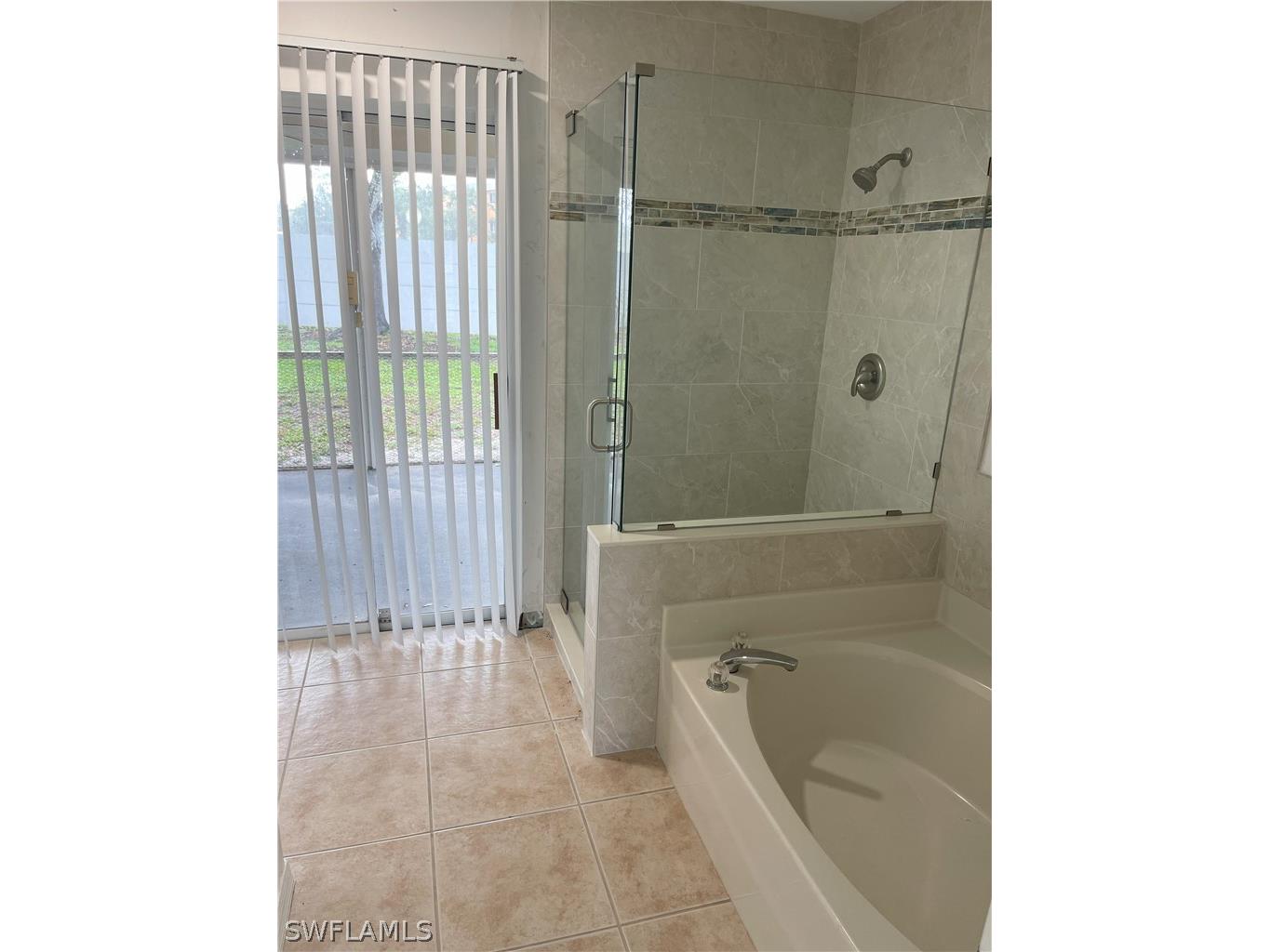 9758 Country Oaks Drive Fort Myers FL 33967 226008567 image15