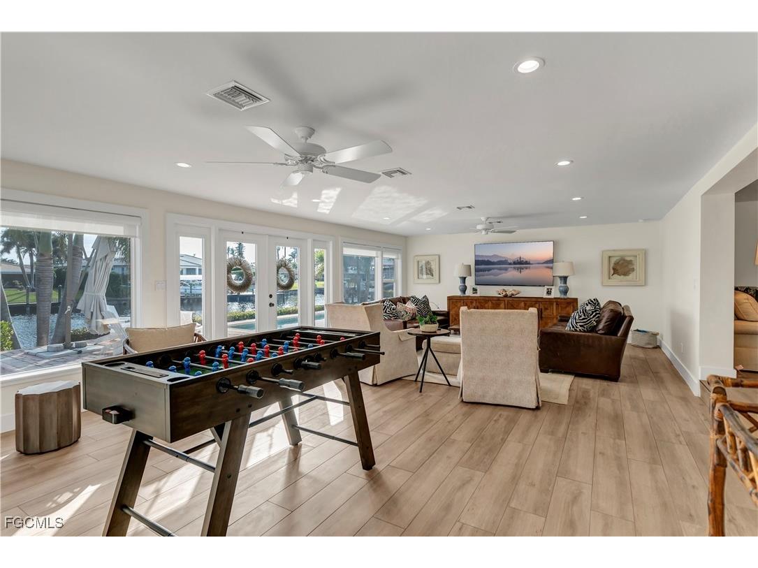 976 N Town And River Drive Fort Myers FL 33919 2026000292 image14