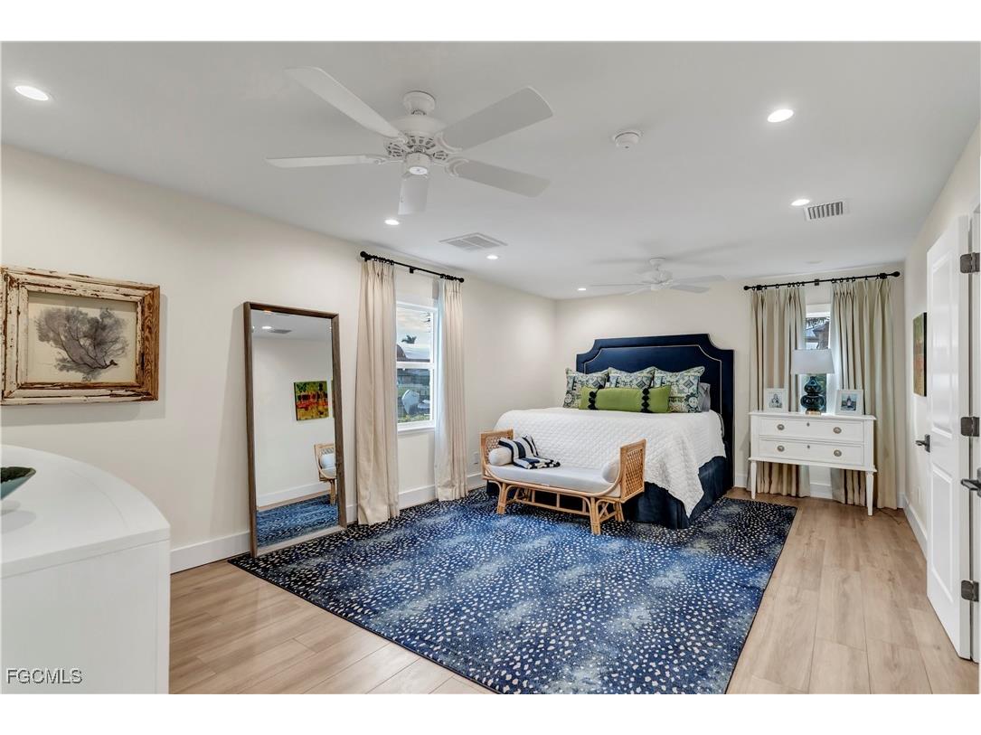 976 N Town And River Drive Fort Myers FL 33919 2026000292 image22