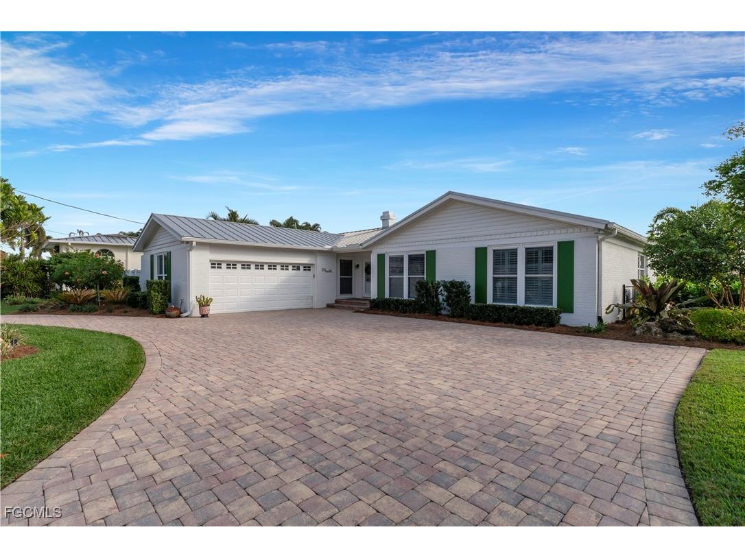 976 N Town And River Drive Fort Myers FL 33919 2026000292 image3