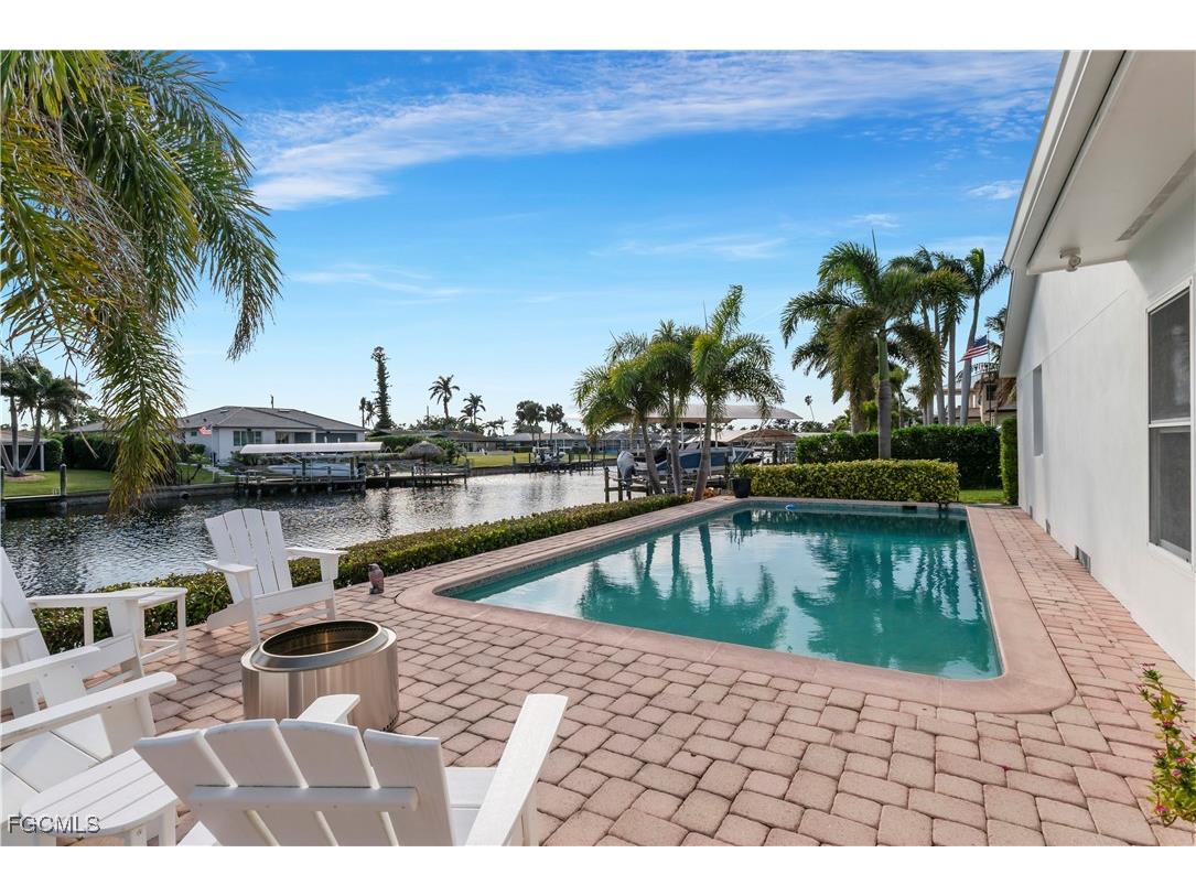 976 N Town And River Drive Fort Myers FL 33919 2026000292 image37