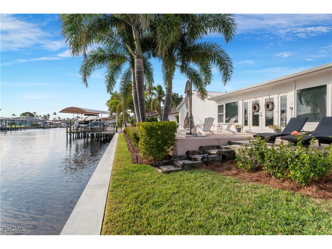 976 N Town And River Drive Fort Myers FL 33919 2026000292 image41