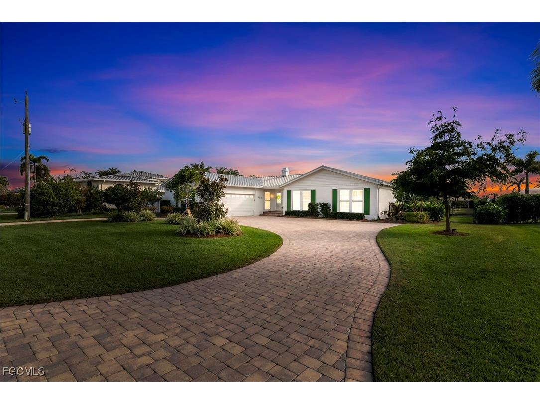 976 N Town And River Drive Fort Myers FL 33919 2026000292 image49