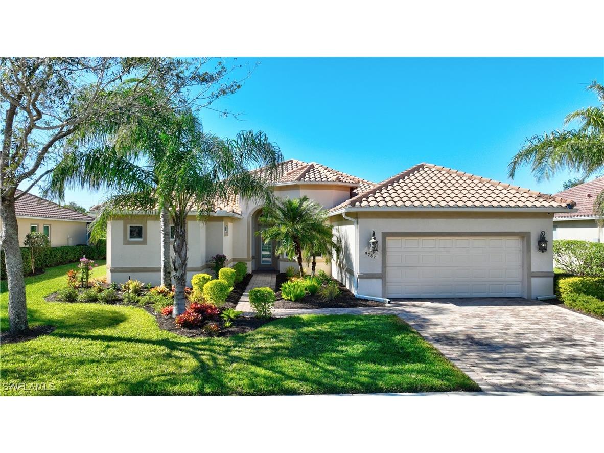 9762 Nickel Ridge Circle Naples FL 34120 225052195 image1