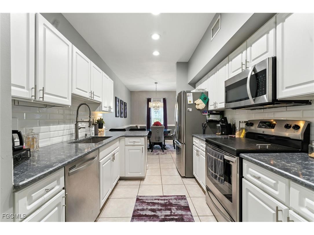 9763 Glen Heron Drive Bonita Springs FL 34135 2025008925 image11