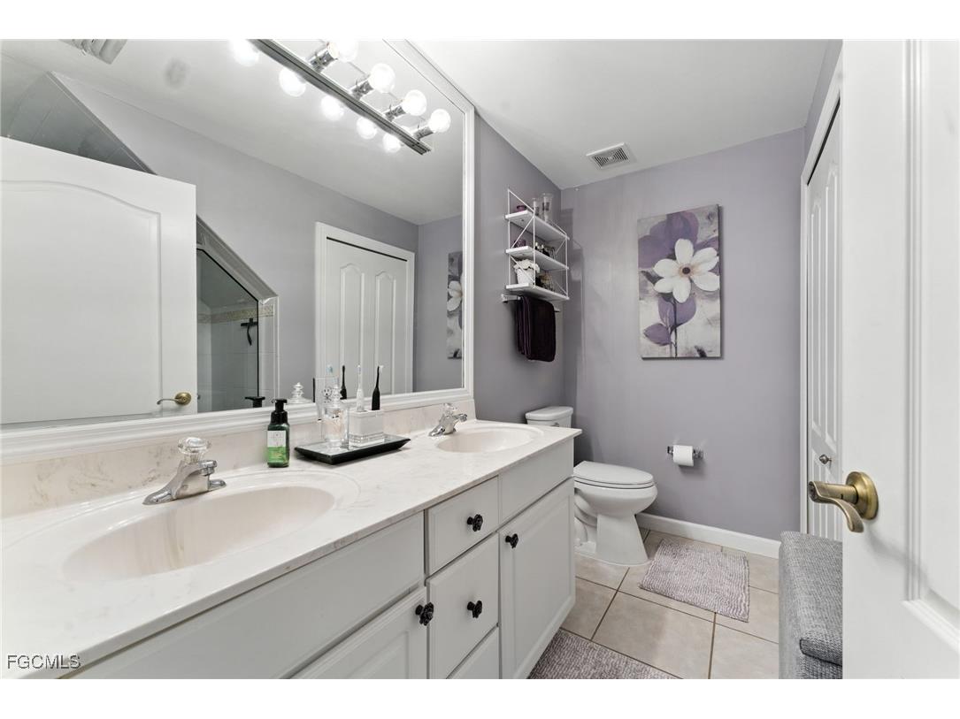 9763 Glen Heron Drive Bonita Springs FL 34135 2025008925 image16