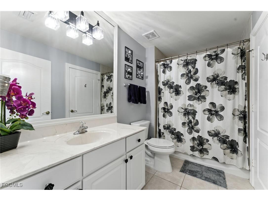 9763 Glen Heron Drive Bonita Springs FL 34135 2025008925 image23