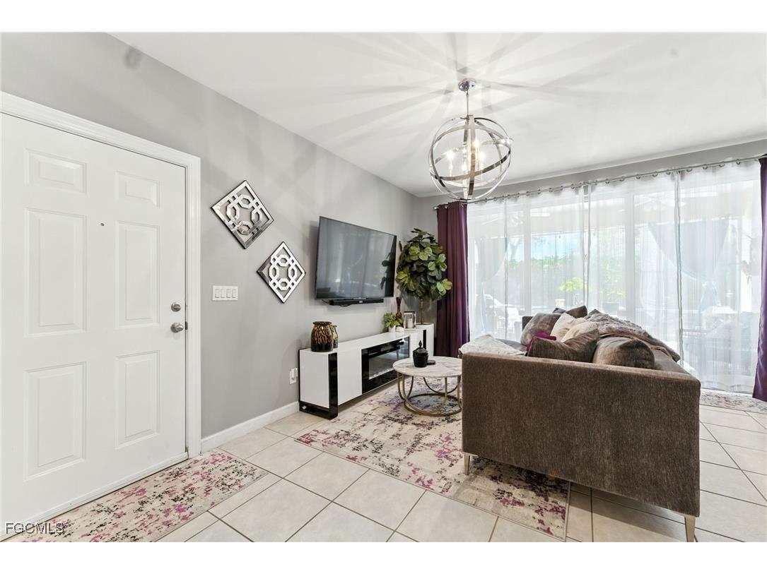 9763 Glen Heron Drive Bonita Springs FL 34135 2025008925 image4