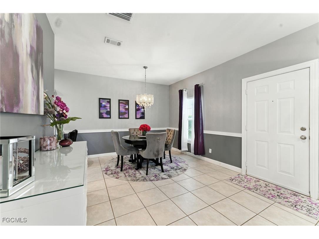 9763 Glen Heron Drive Bonita Springs FL 34135 2025008925 image5