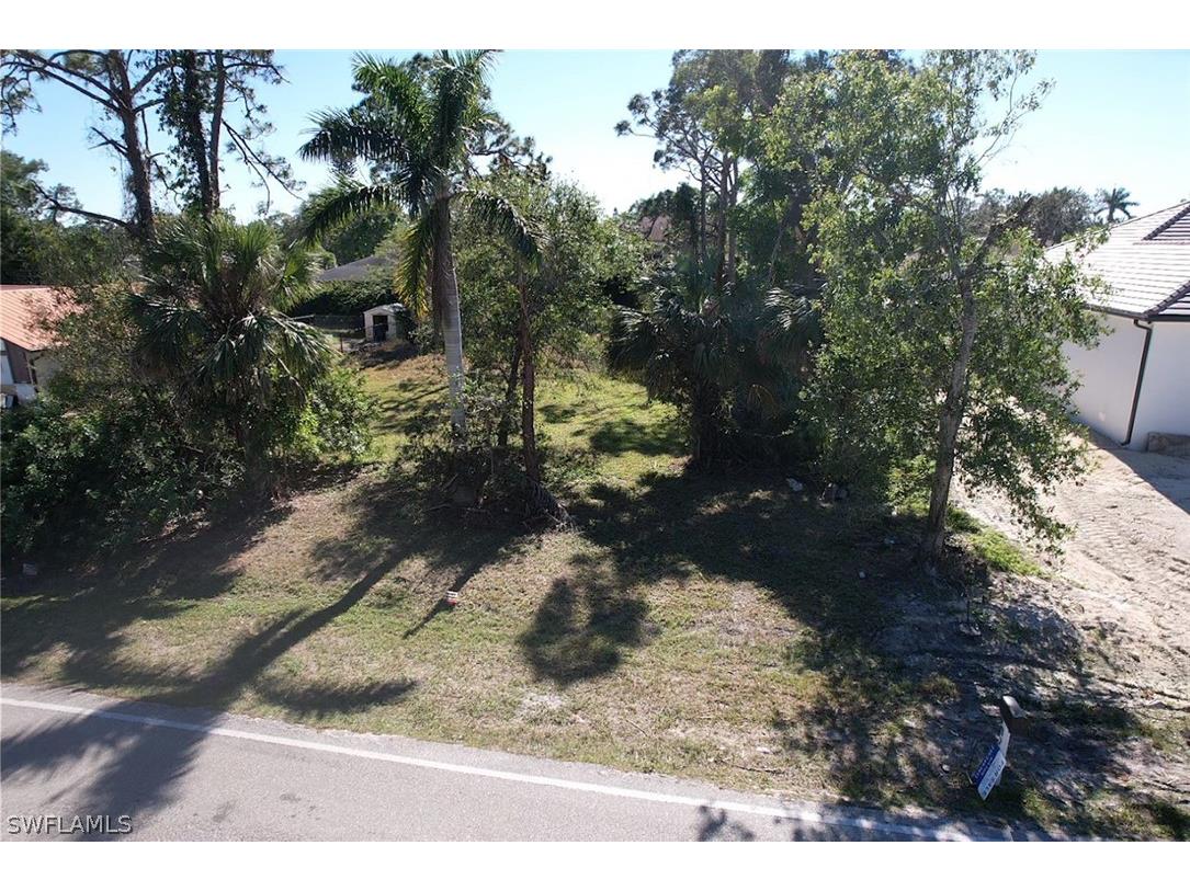 9764 Pennsylvania Avenue Bonita Springs FL 34135 223002878 image1