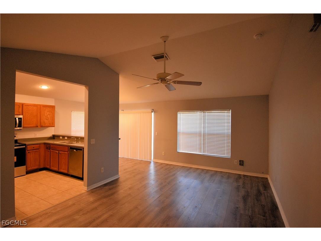 977-979 Graystone Avenue Lehigh Acres FL 33974 2026009575 image8