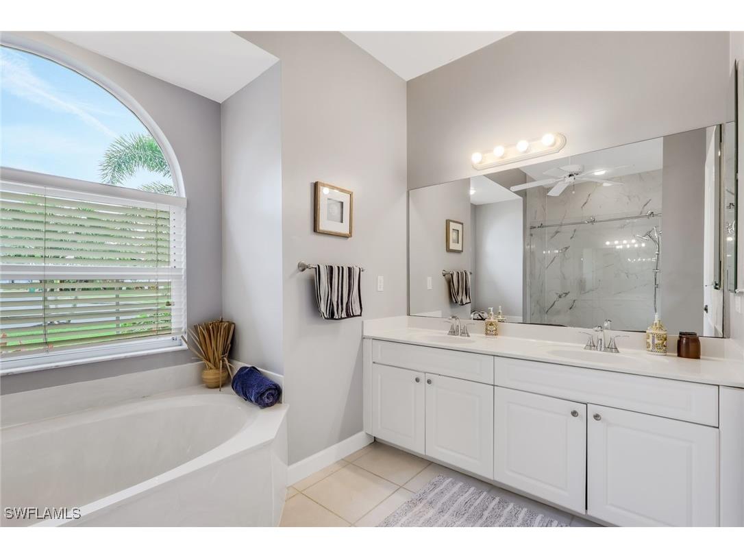 977 Briarwood Boulevard Naples FL 34104 225082258 image14