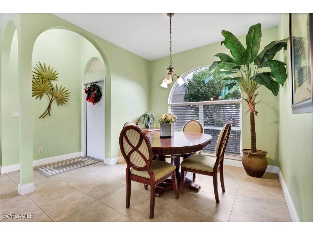 977 Briarwood Boulevard Naples FL 34104 225082258 image6